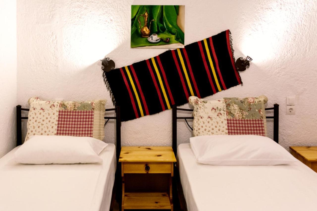 Spiros Rooms Panormos  Extérieur photo